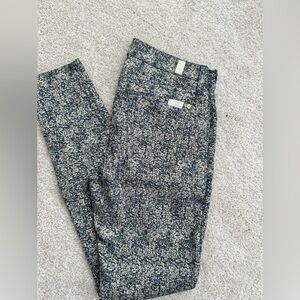 7 For All Mankind Stylish Tweed Gold Metallic Jean Pants